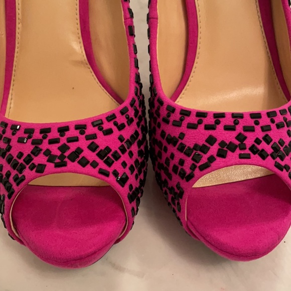 Gianni Bini pink suede Heel with Sparkles size 7.5 - Picture 7 of 12